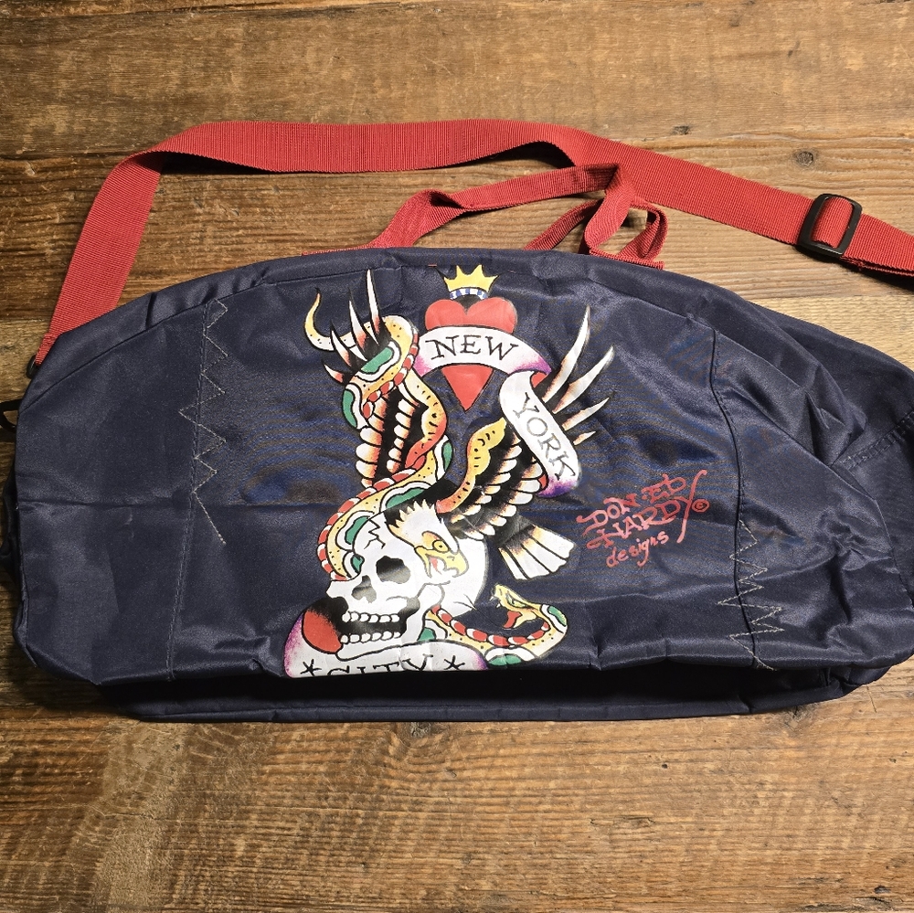 Don Ed Hardy Designs New York Skull Unisex Duffle Bag Red And Navy